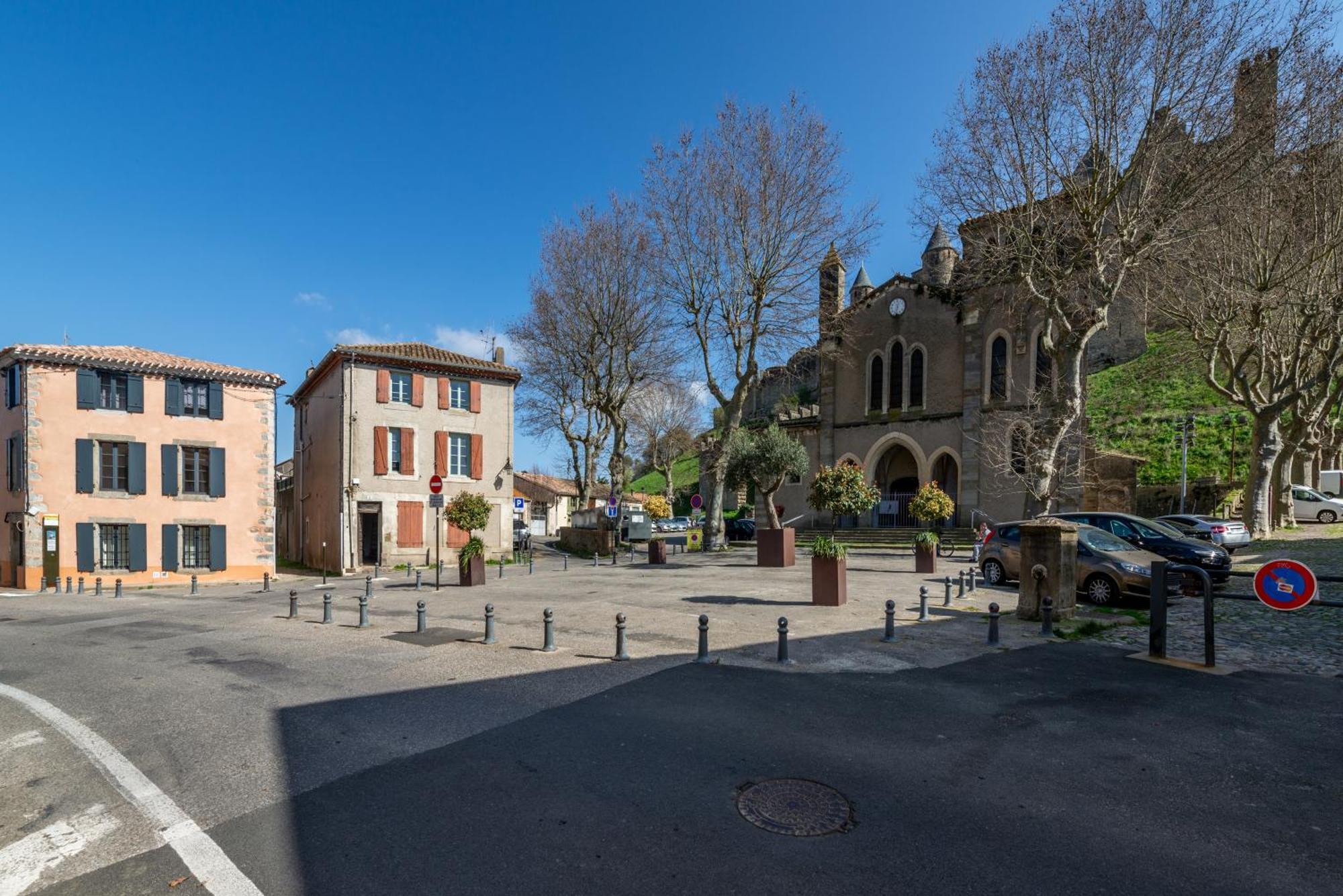 Les Gites De Laure - L'Or Vert, Appartement Avec Vue Sur Le Chateau, Parking Prive, Climatisation, Netflix, A 160 M De La Cite Medievale Carcassonne Bagian luar foto